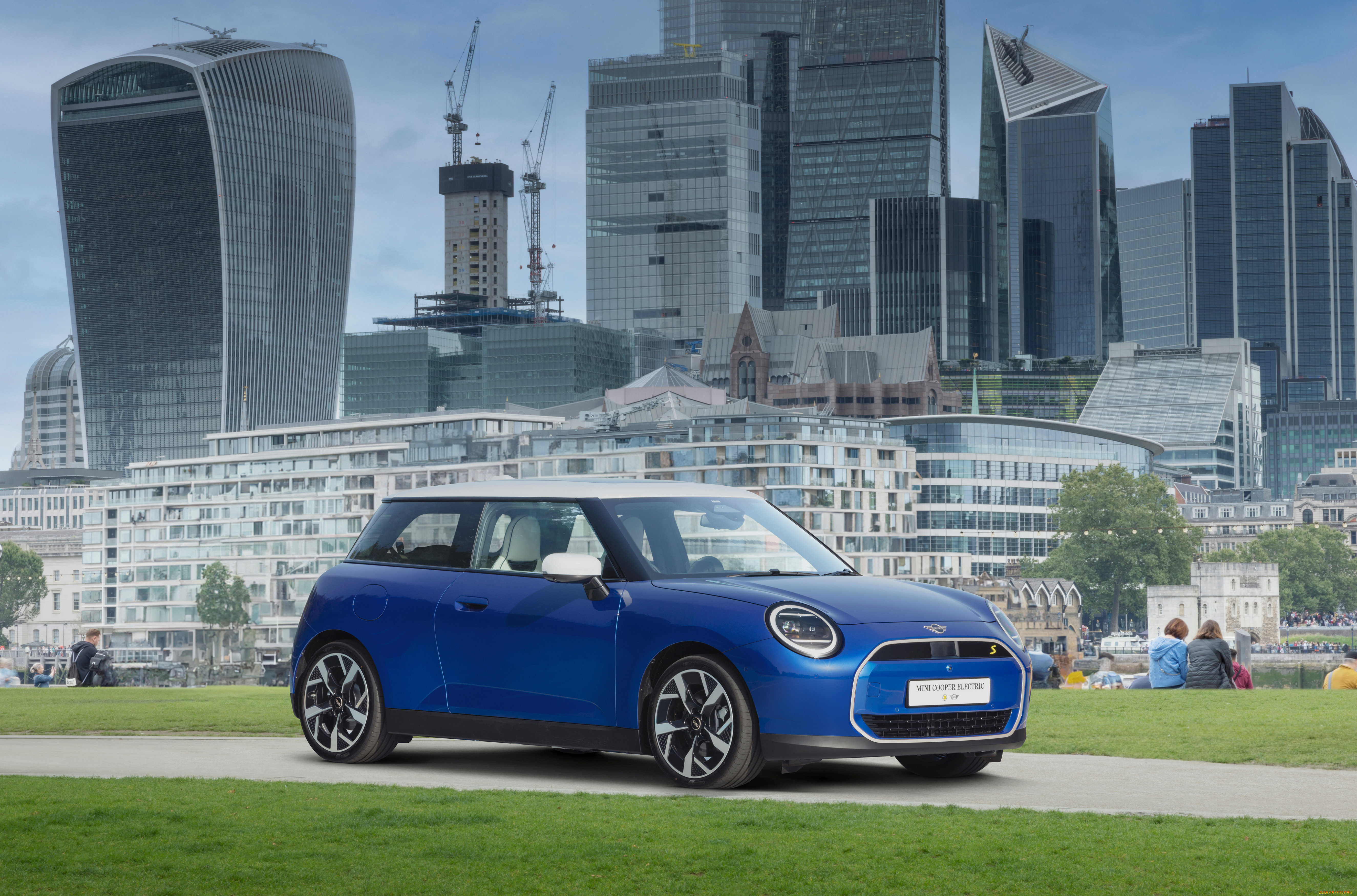 , mini